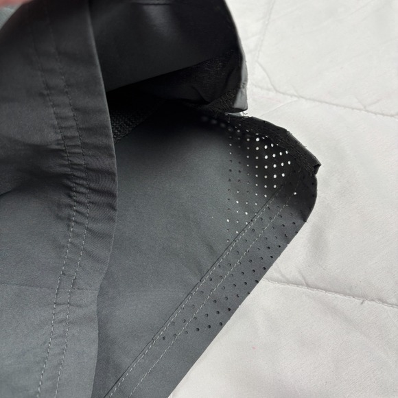 UNRL Stride Shorts Men's L Gray Performance Athletic Drawstring Stretch - Picture 3 of 13